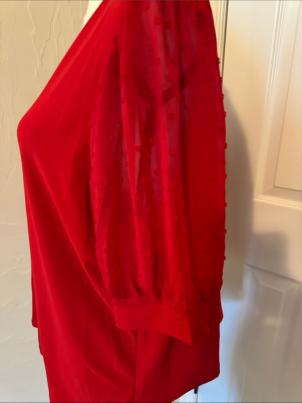 CeCe Red Short Sleeve Top with Sheer Dotted Sleeves so cute and ready to wear XL - Picture 3 of 5
